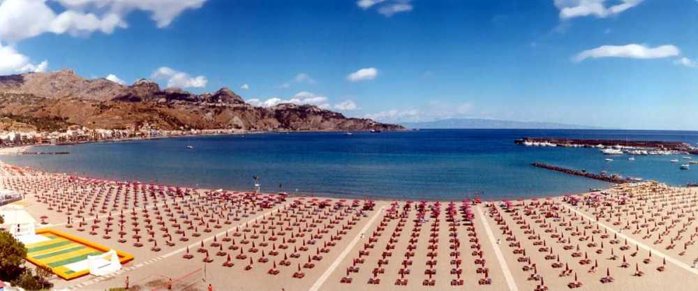 Spiaggia Villa Nefele Giardini Naxos Com E Spiaggia Villa Nefele Giardini Naxos Com E